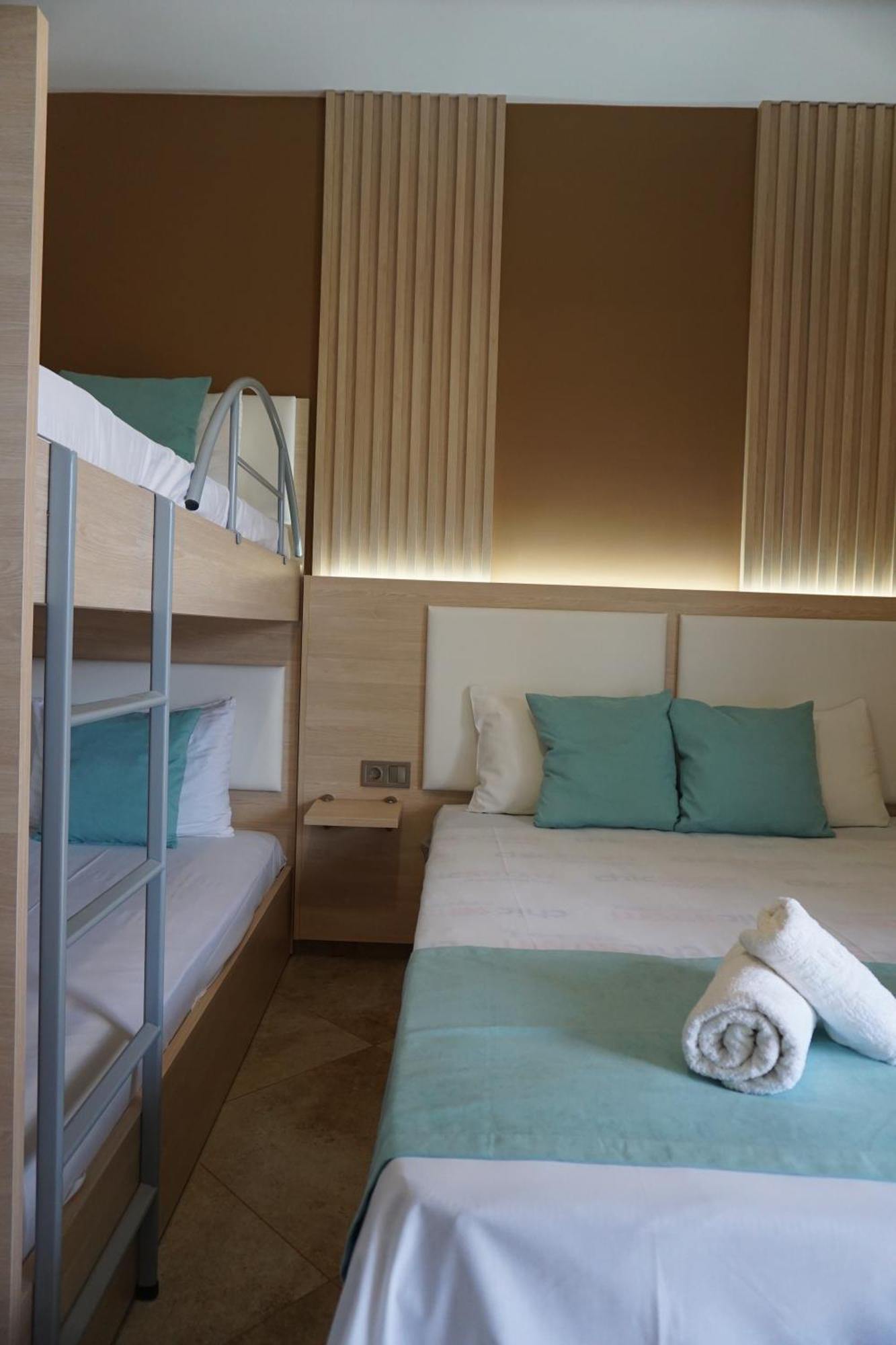 Aparthotel House Michalis Sarti Exterior foto