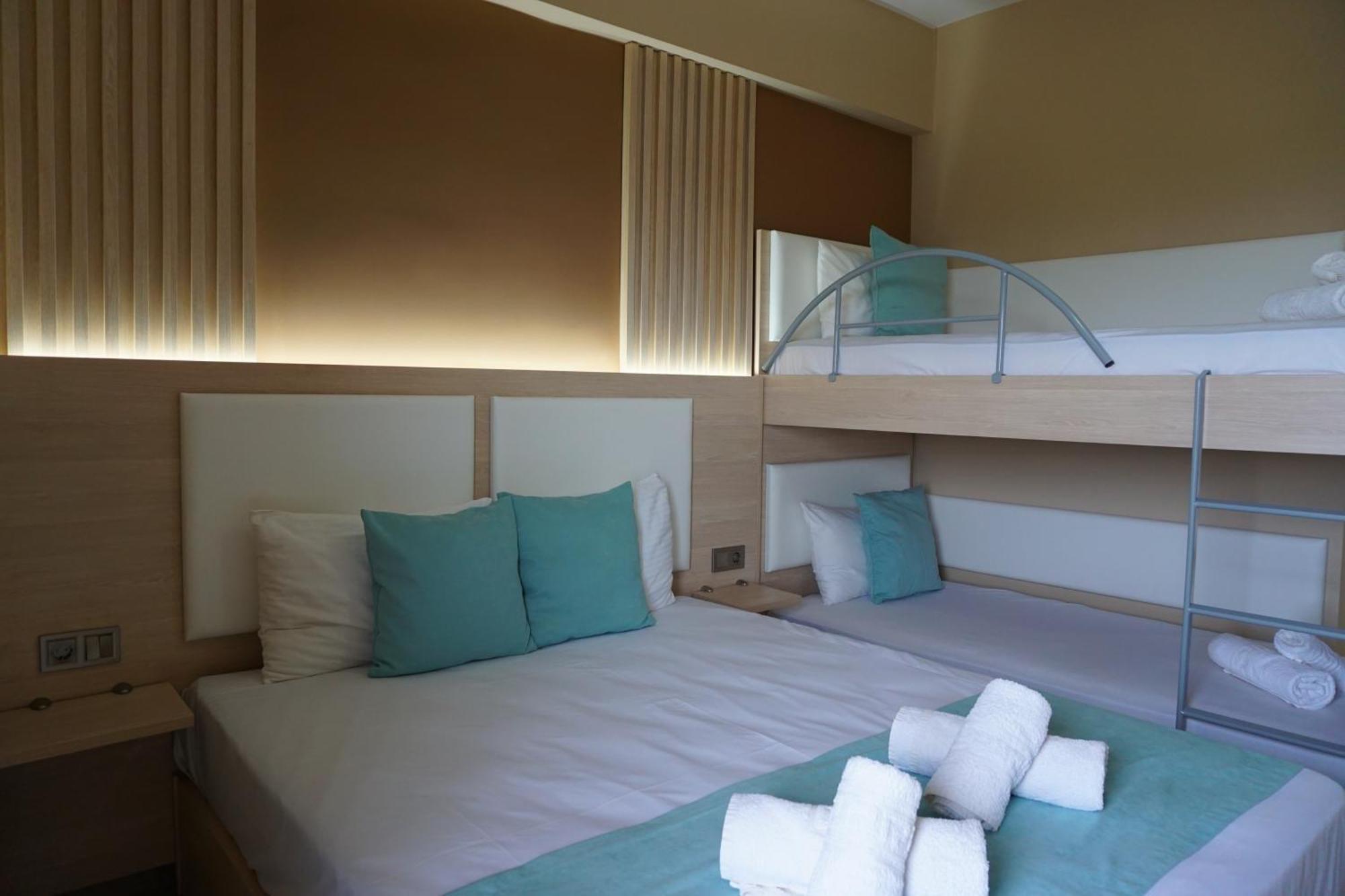 Aparthotel House Michalis Sarti Exterior foto